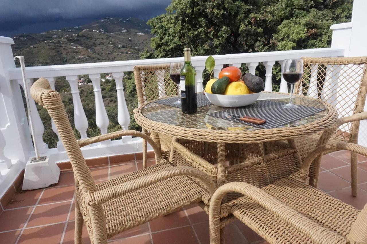 Villa Las Encinas Costa Del Sol Torrox Eksteriør billede